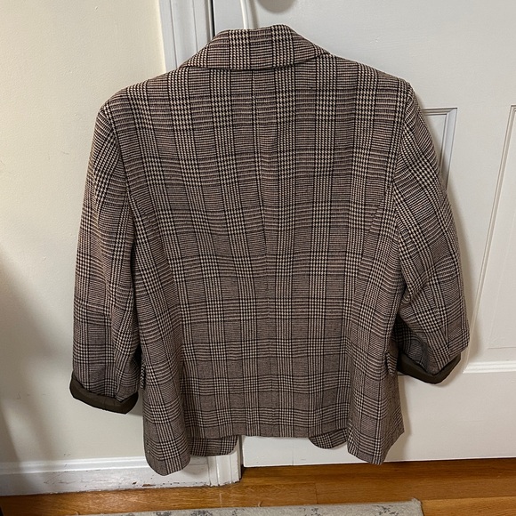 Classic Brown Plaid Woman’s Blazer - Picture 2 of 4
